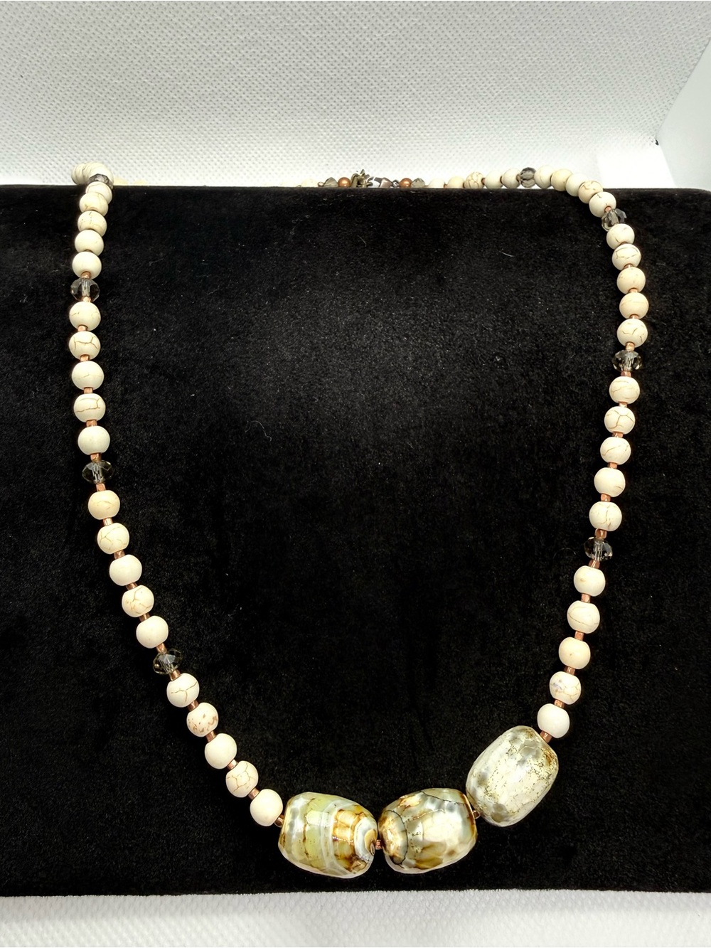 New Handmade Natural Stone Glass Beaded Statement Necklace 25.5”